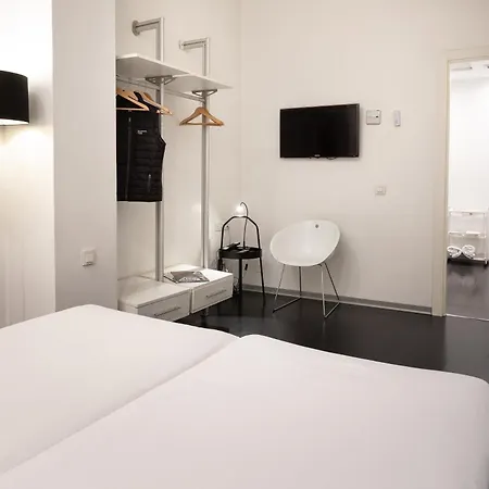 Mayerling Hotel-2